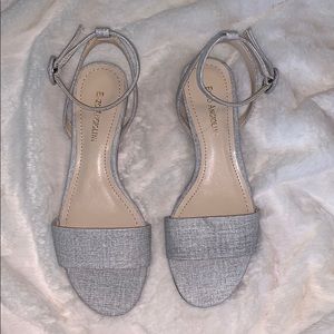 Enzo Angiolini  Tweet leather sandals